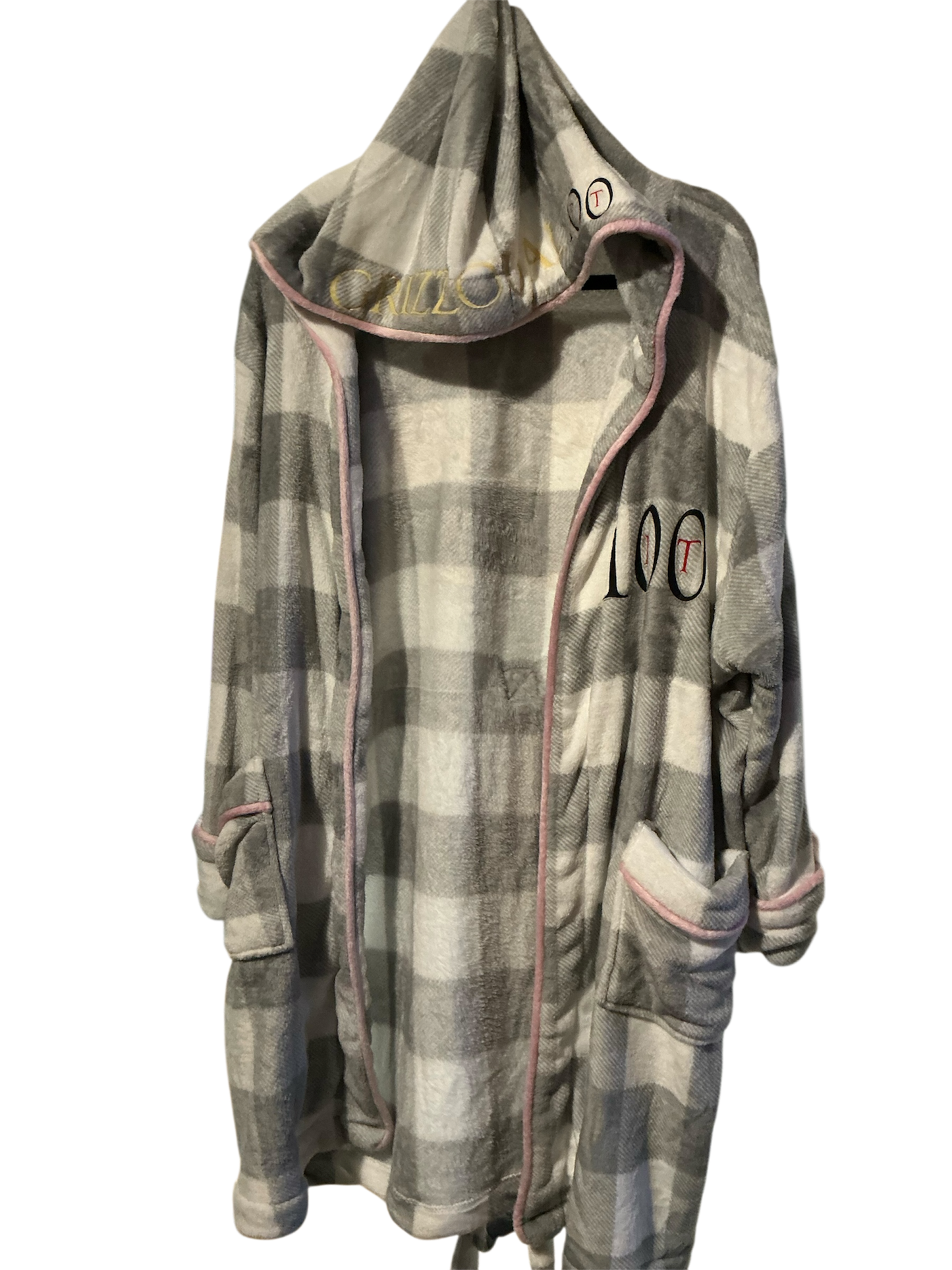 Grizzoual 100 Bathrobe